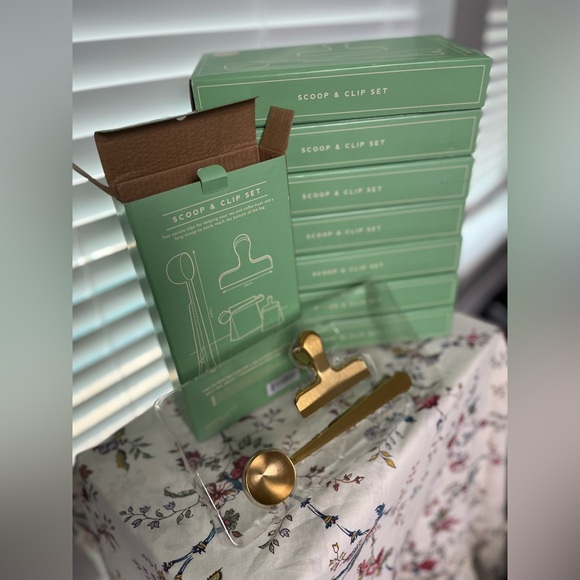 Golden scoop & Clip Set 2